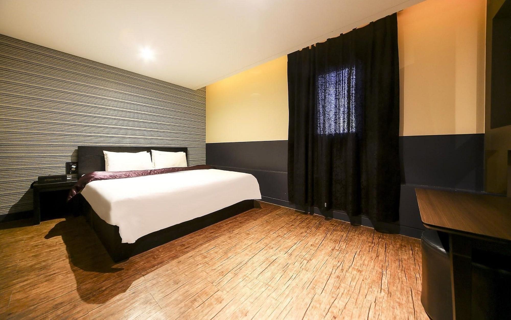 Hotel Pavia Bucheon Extérieur photo