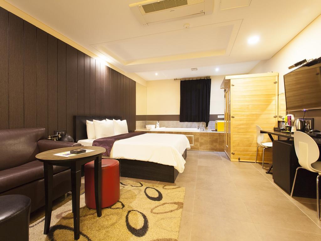 Hotel Pavia Bucheon Extérieur photo